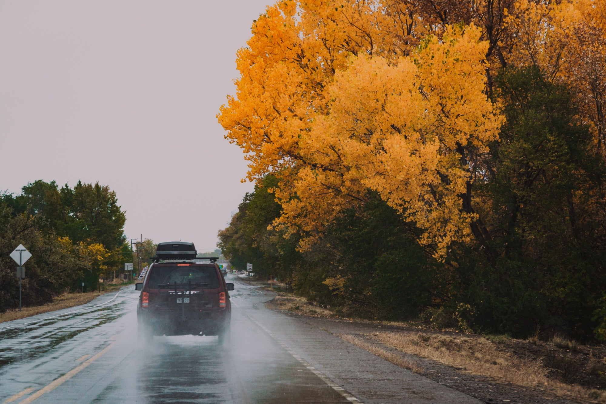 10 Essential Driving Tips for Rainy Falls in Canada