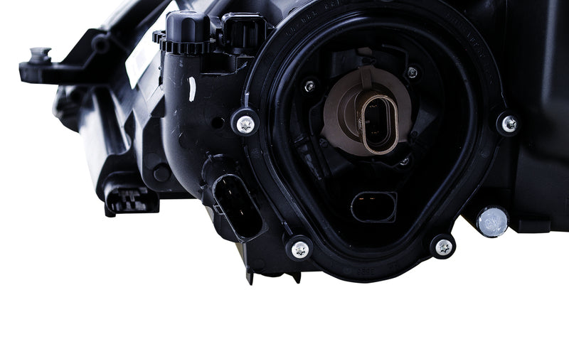 HELLA Headlight Assembly - 008361661