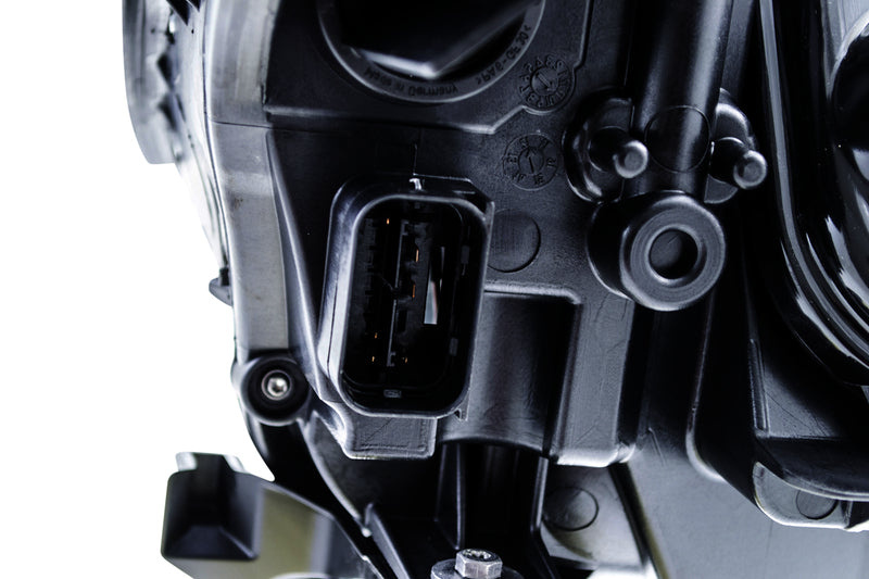 HELLA Headlight Assembly - 009449051