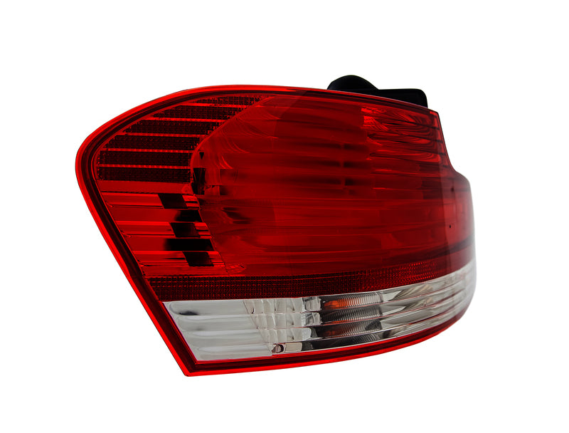HELLA Tail Light Assembly - 009615091