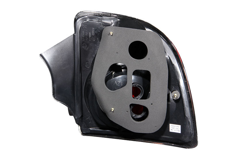 Tail Light Assembly For 2000-2005 Toyota Celica 221106