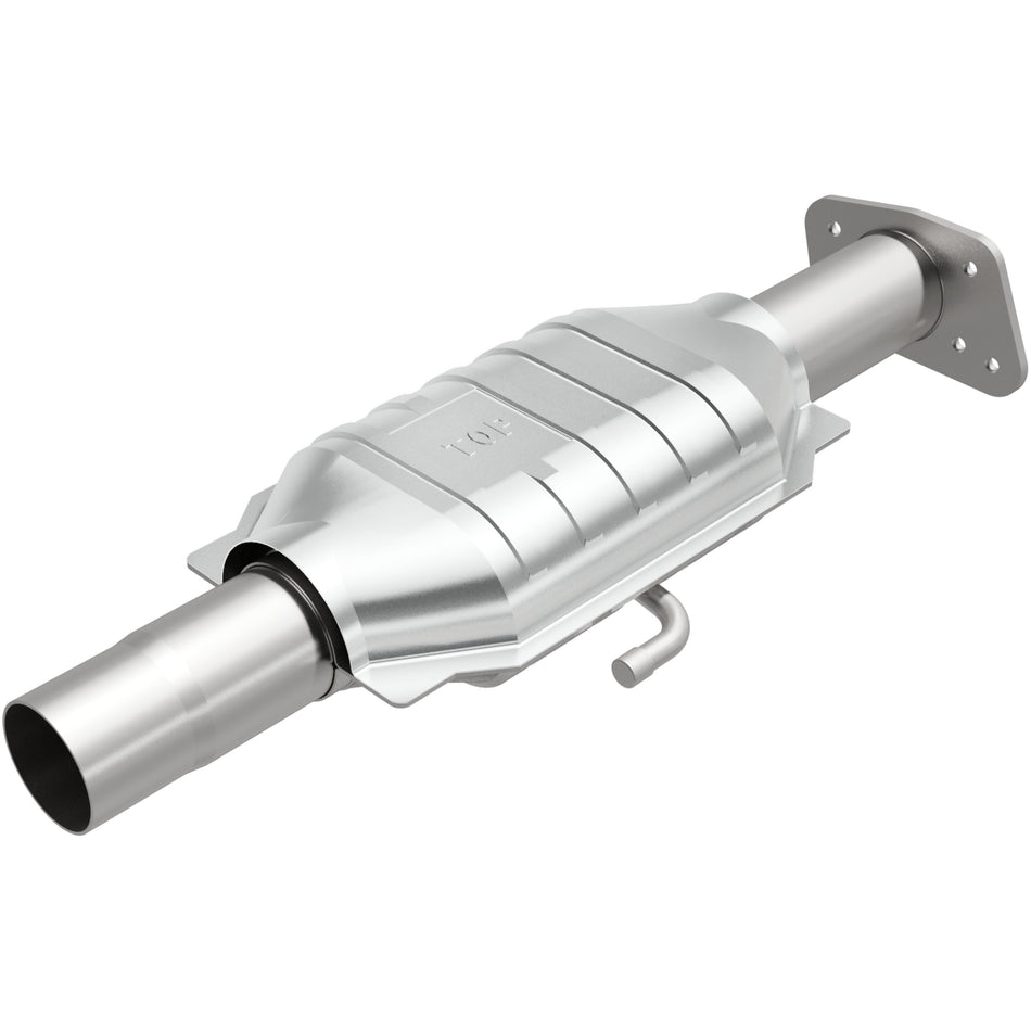 MagnaFlow Direct-Fit California Grade Catalytic Converter - 3322456