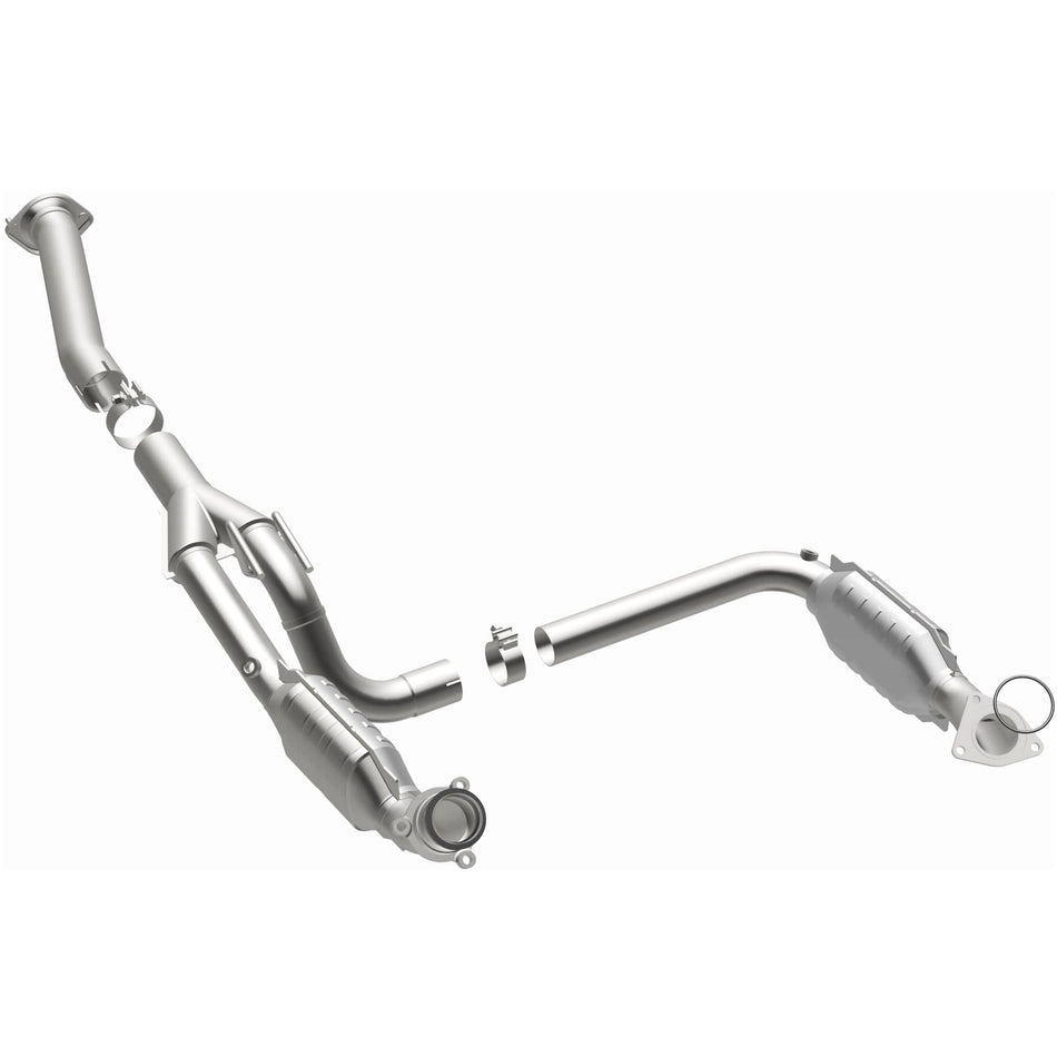 MagnaFlow Direct-Fit California Grade Catalytic Converter - 4451211