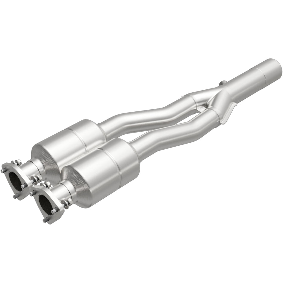 MagnaFlow Direct-Fit California Grade Catalytic Converter - 4481010