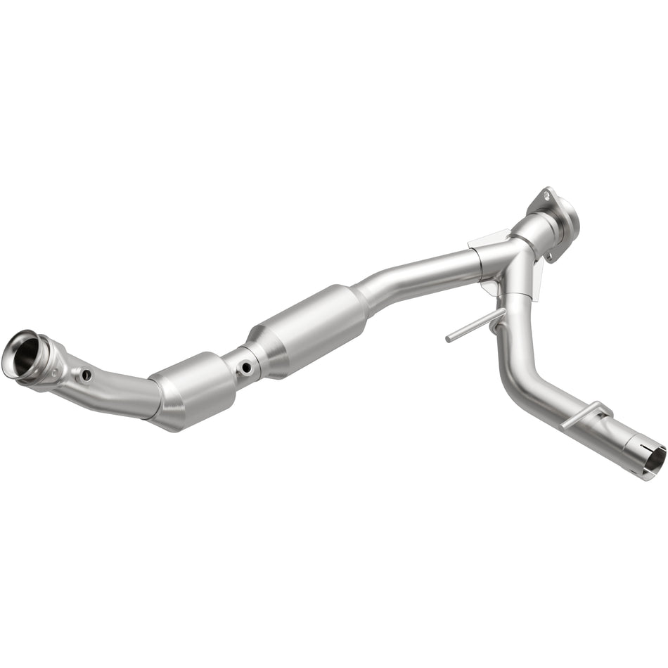 MagnaFlow Direct-Fit California Grade Catalytic Converter - 4583078