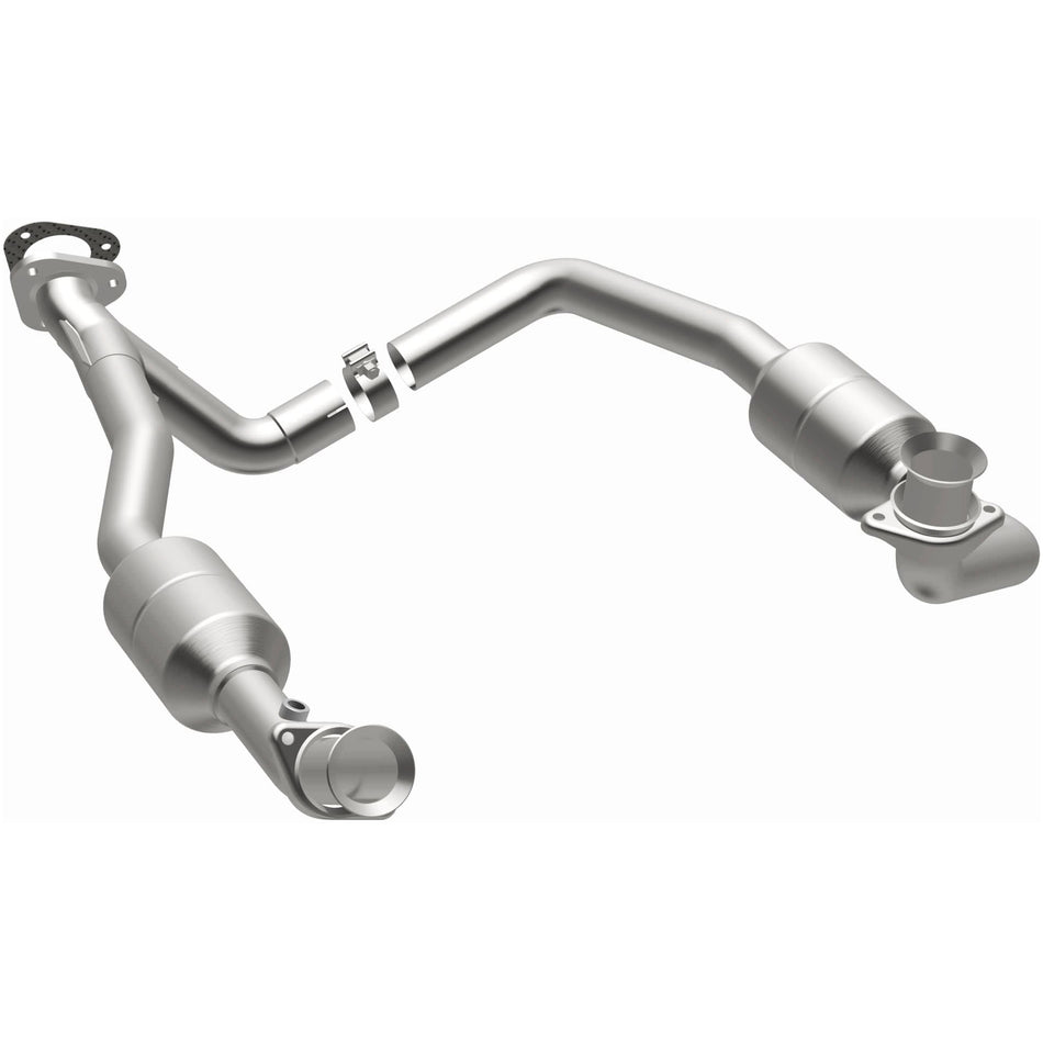 MagnaFlow Direct-Fit California Grade Catalytic Converter - 4583378