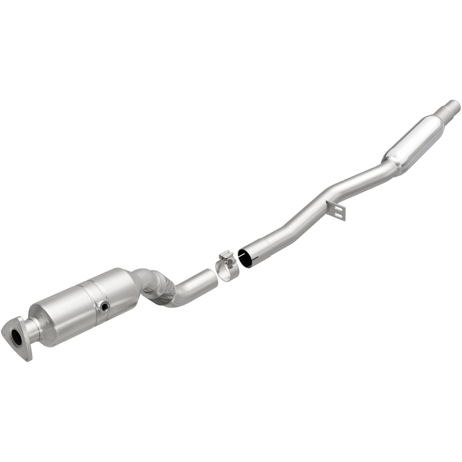 MagnaFlow Direct-Fit California Grade Catalytic Converter - 5461133