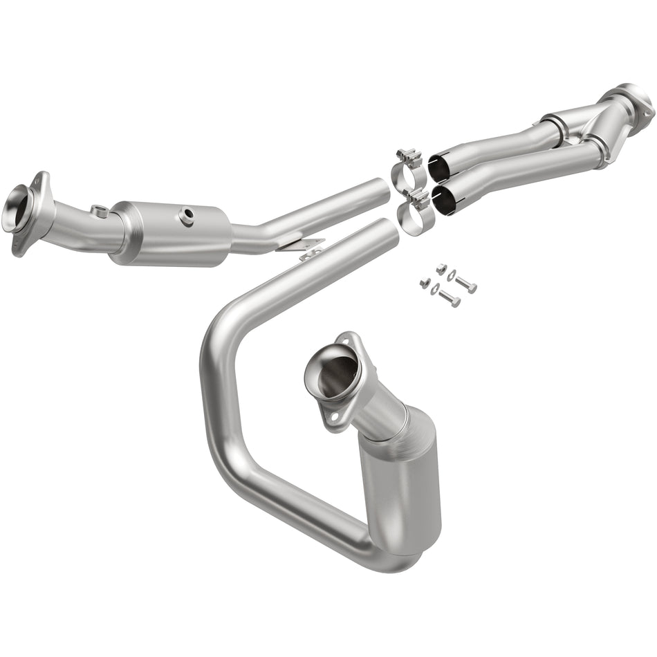 MagnaFlow Direct-Fit California Grade Catalytic Converter - 5551436