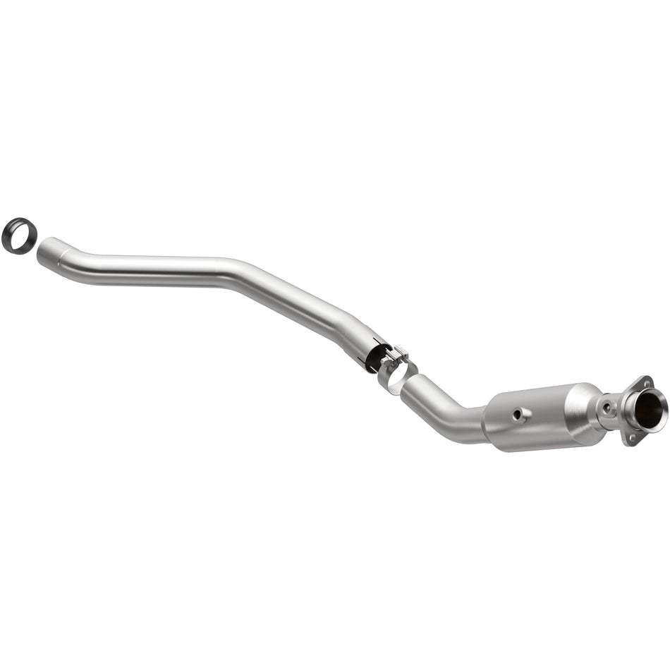 MagnaFlow Direct-Fit California Grade Catalytic Converter - 5551485