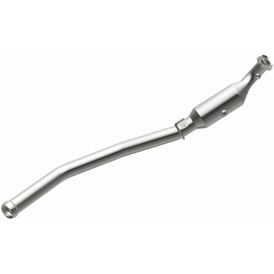 MagnaFlow Direct-Fit California Grade Catalytic Converter - 5561172
