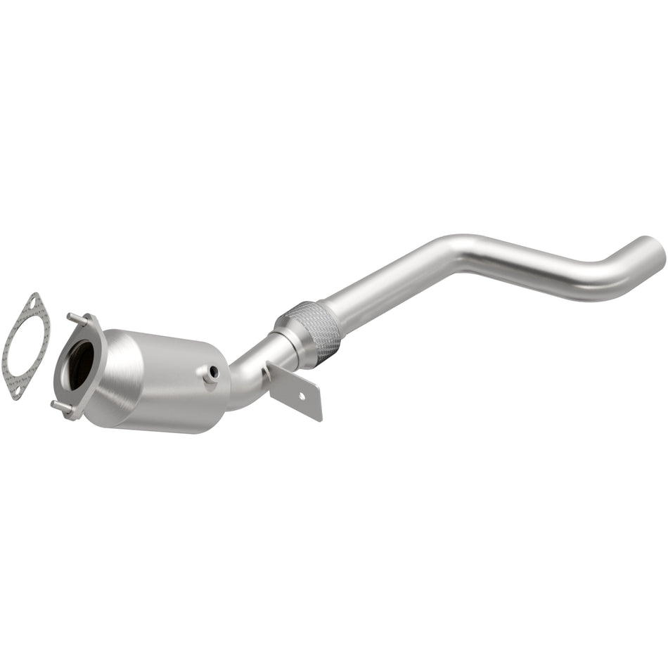 MagnaFlow Direct-Fit California Grade Catalytic Converter - 5561522