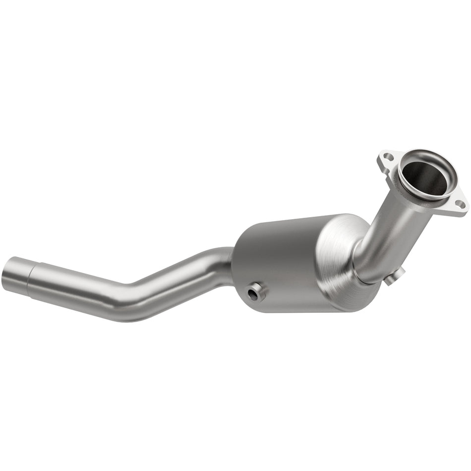 MagnaFlow Direct-Fit California Grade Catalytic Converter - 5561954