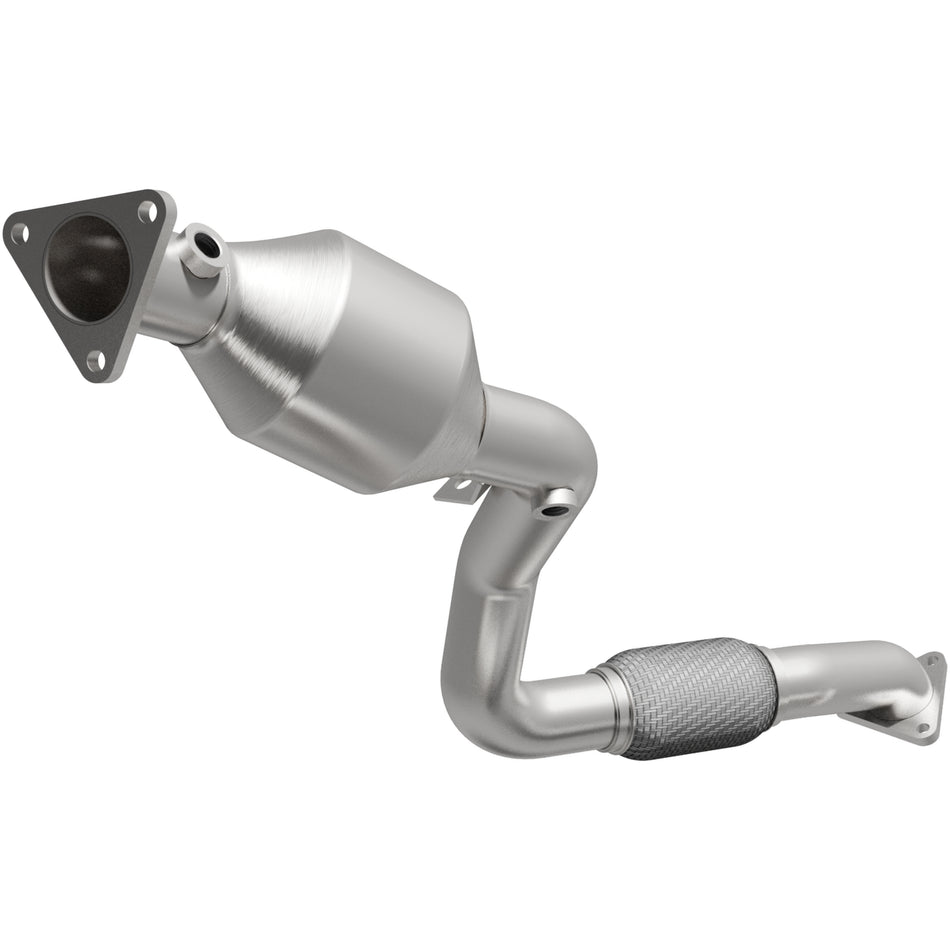 MagnaFlow Direct-Fit California Grade Catalytic Converter - 5582586